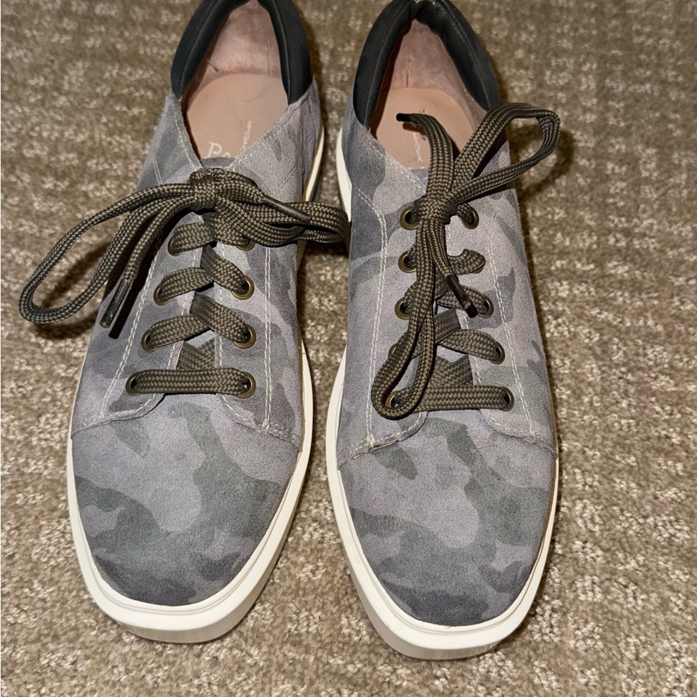 Women’s Paolo Gray and Black Sneakers Low-Top Casual